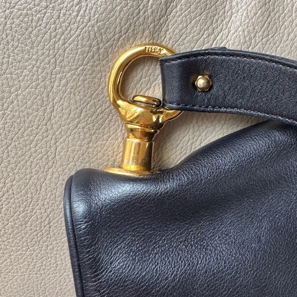 Certified Authentic Vintage Gucci Blondie Black Leather Flap Shoulder Bag, COA - Picture 9 of 11